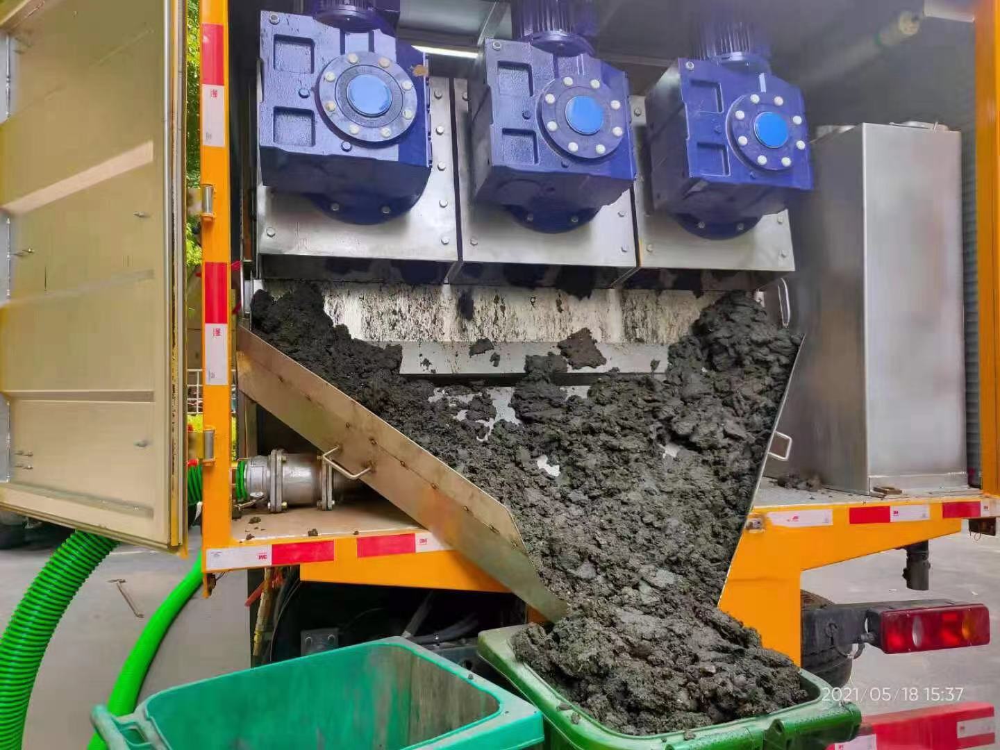 沂南化粪池清掏城市维护站-泥浆净化干湿分离处理